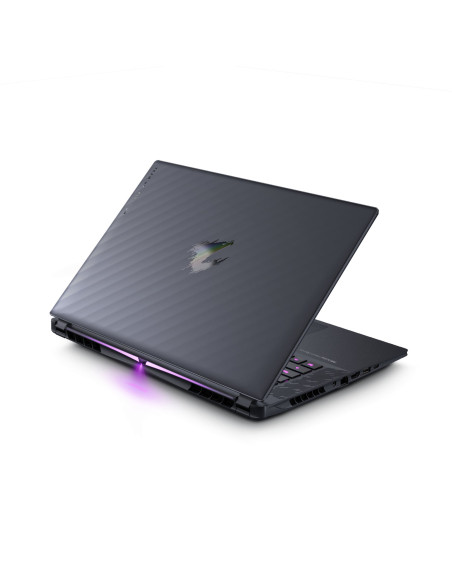 Gigabyte AORUS ELITE 16 BWH 16" WQXGA 165Hz nešiojamas kompiuteris – dangtis iš galo kampu