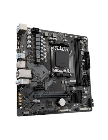 Gigabyte A620M H AM5 Micro-ATX pagrindinė plokštė – vaizdas kampu