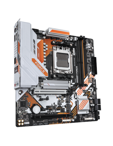Gigabyte B850M FORCE AM5 pagrindinė plokštė – vaizdas kampu