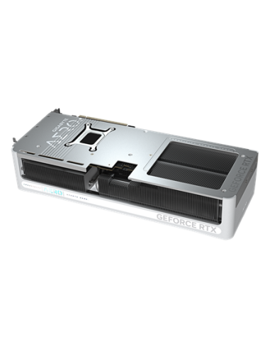 Gigabyte RTX 5070 Ti AERO OC 16G vaizdo plokštė – galinė pusė kampu