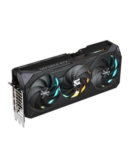 Gigabyte RTX 5090 GAMING OC 32G GDDR7 vaizdo plokštė – vaizdas kampu