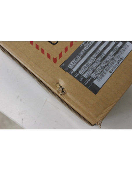 Gigabyte AORUS MASTER 16 BYH 16" WQXGA 240Hz nešiojamas kompiuteris – SALE OUT, pakuotės paviršius iš arti