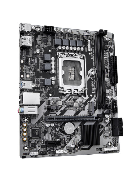 GIGABYTE H810M K pagrindinė plokštė – plokštės vaizdas kampu