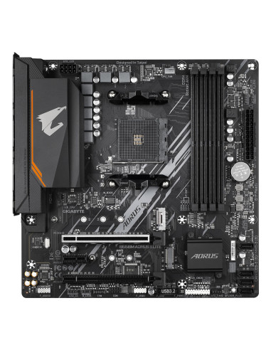 GIGABYTE B550M AORUS ELITE pagrindinė plokštė – vaizdas iš viršaus