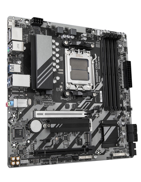 GIGABYTE B850M D3HP pagrindinė plokštė – plokštės vaizdas kampu