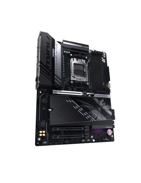 GIGABYTE B850 AORUS ELITE WIFI7 pagrindinė plokštė – plokštės vaizdas kampu