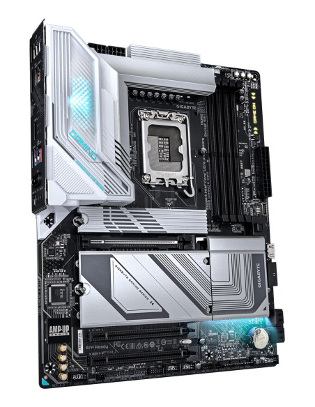 GIGABYTE Z890 GAMING X WIFI7 pagrindinė plokštė – plokštės vaizdas kampu