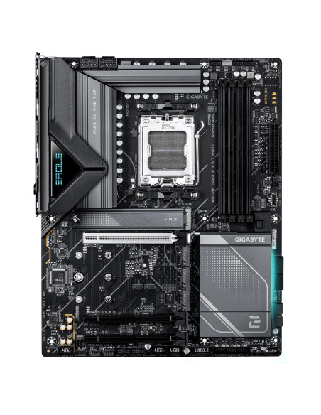 GIGABYTE X870E EAGLE X WIFI7 pagrindinė plokštė – vaizdas iš viršaus