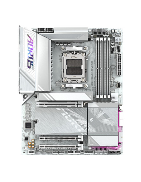 GIGABYTE X870E AORUS ELITE WIFI7 ICE pagrindinė plokštė – vaizdas iš viršaus
