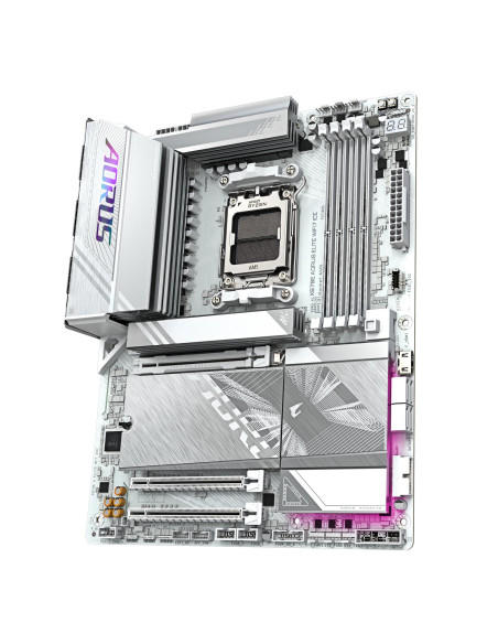 GIGABYTE X870E AORUS ELITE WIFI7 ICE pagrindinė plokštė – plokštės vaizdas iš dešinės