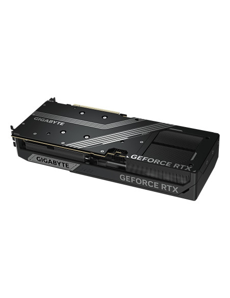 GIGABYTE GeForce RTX 5080 WINDFORCE OC V2 16GB vaizdo plokštė – galinės plokštelės vaizdas kampu