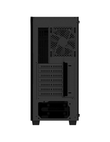 GIGABYTE C200 GLASS kompiuterio korpusas – galinis skydelis ir jungčių angos
